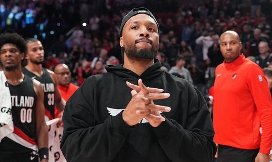 开云体育官网-利拉德：希望自己生涯最后一场比赛是代表开拓者出战