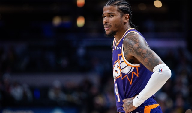 开云体育官网-杰伦·格林场均得分逐月提升：一月9.0分 二月13.9分 三月25.1分