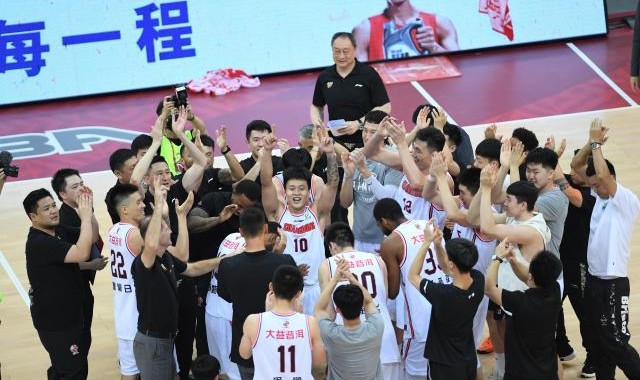 开云体育-辽粤争霸见证总冠军成长 恩怨故事依旧未完待续？