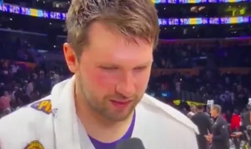 开云体育官网-东契奇：雷迪克是优秀的教练，我每天都很兴奋接受他的指导