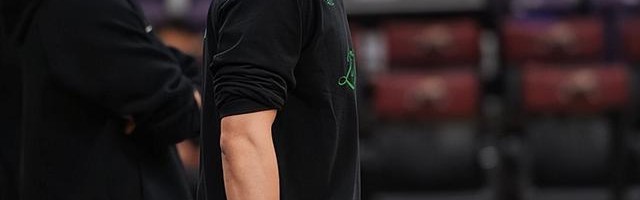 开云体育官网-全运会拉伤休战超1个月！辽宁男篮官宣：赵继伟已通过体能补测